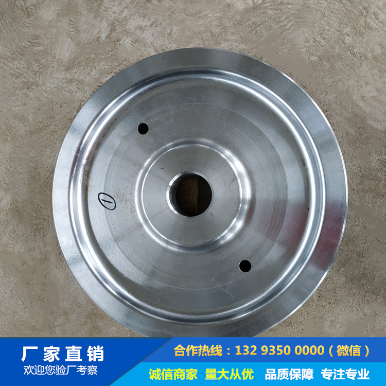 1717207493435983.jpg 焦罐運(yùn)載車車輪鍛件